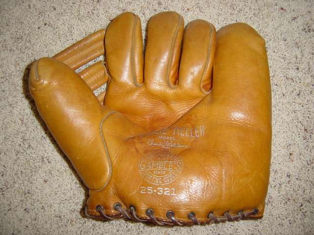 Charlie Keller Gambles 25-321 Front